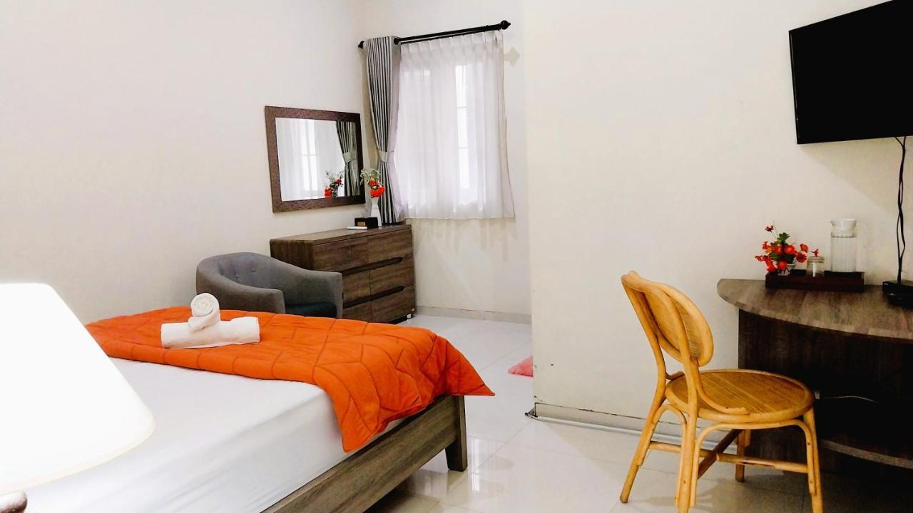 Hotel Surokarsan 9 House Yogyakarta Esterno foto