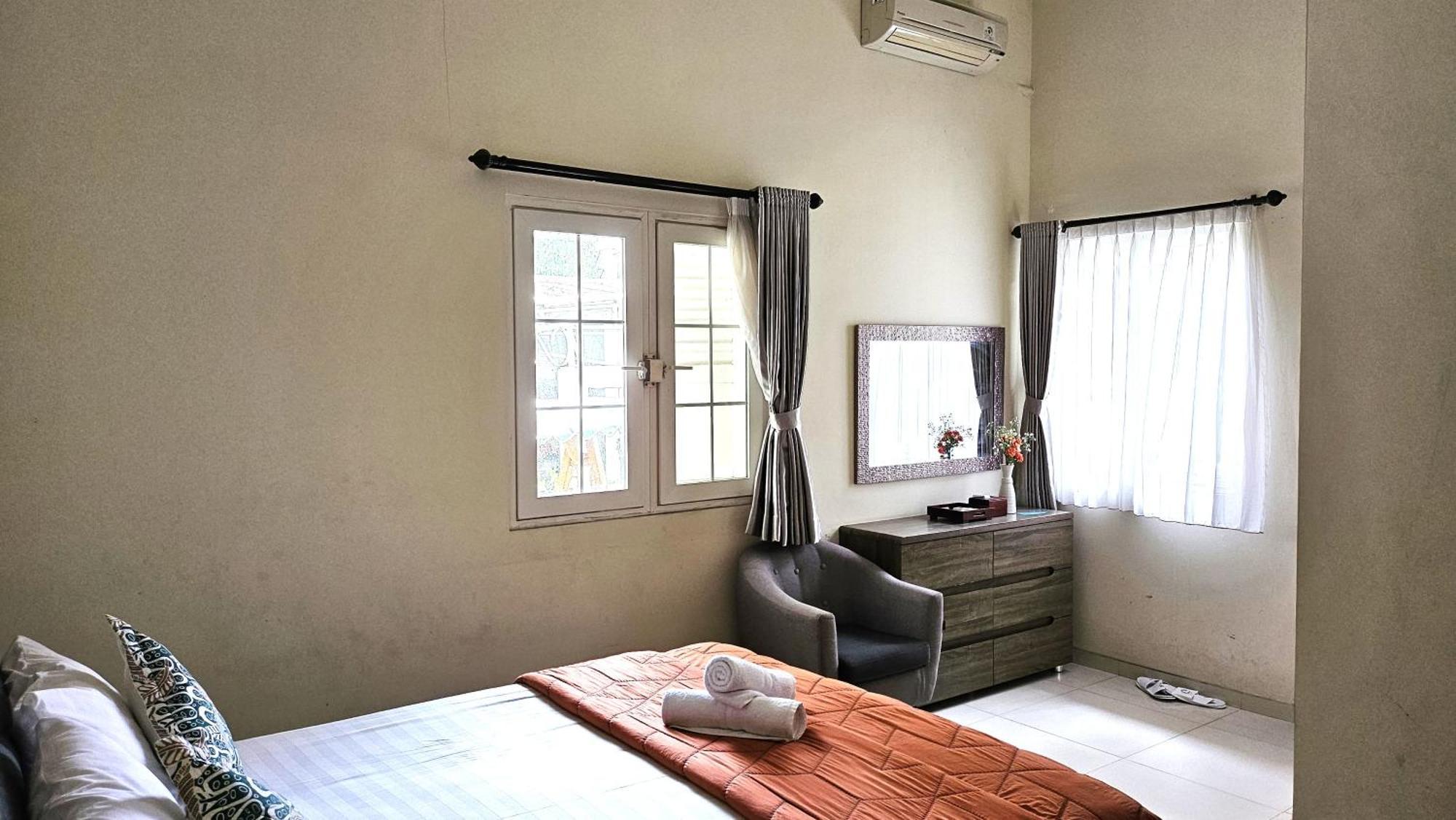 Hotel Surokarsan 9 House Yogyakarta Esterno foto
