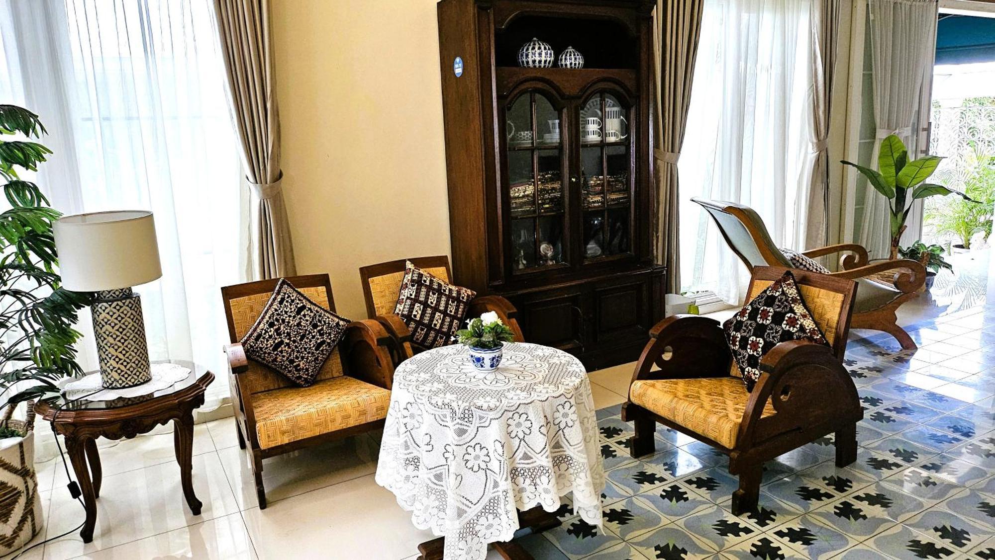 Hotel Surokarsan 9 House Yogyakarta Esterno foto
