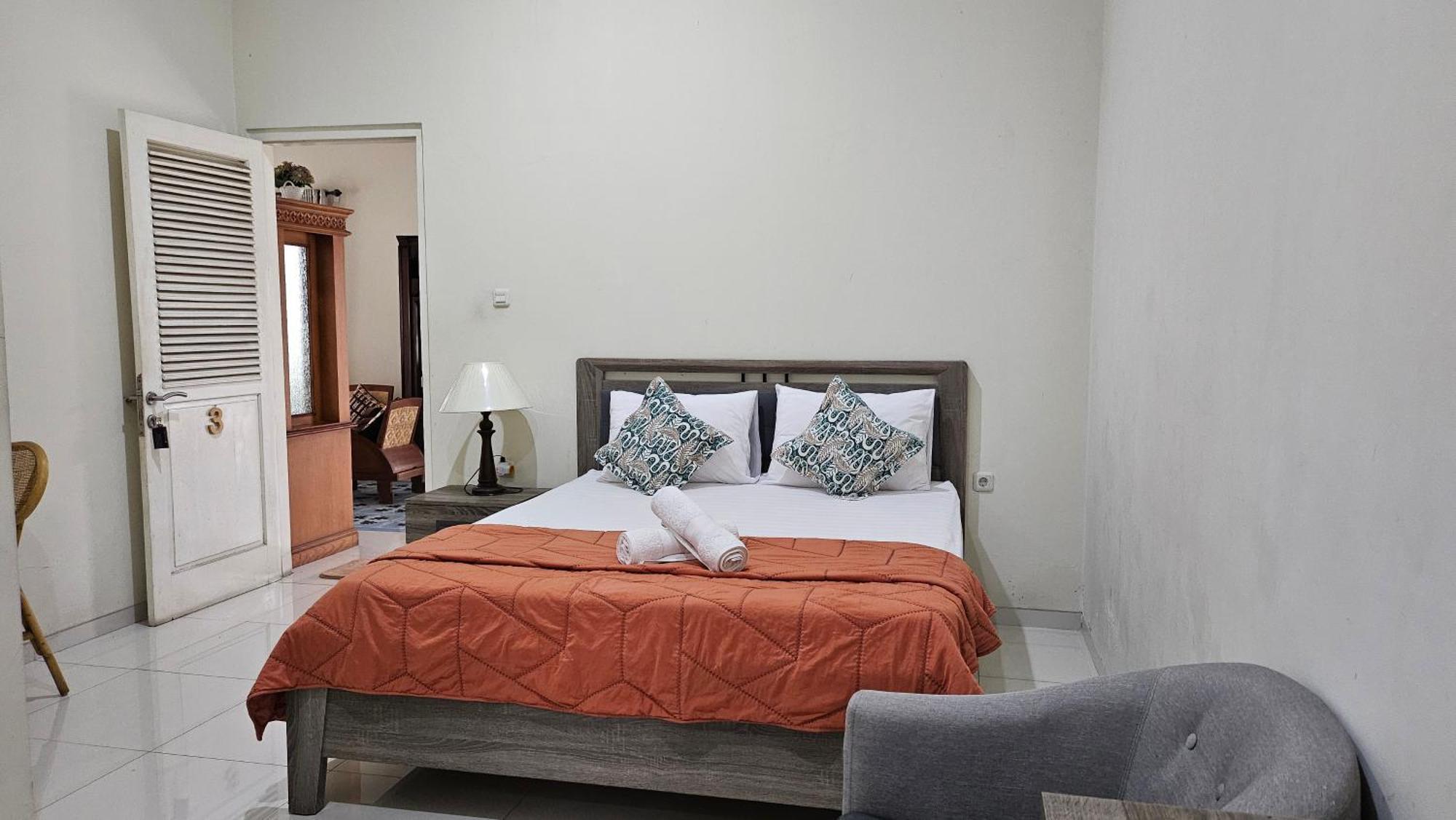 Hotel Surokarsan 9 House Yogyakarta Esterno foto