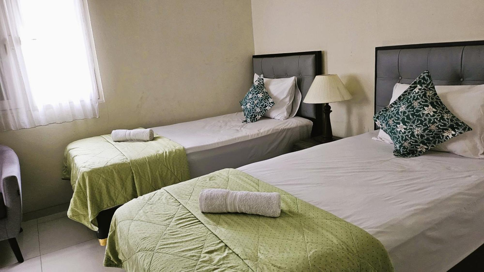 Hotel Surokarsan 9 House Yogyakarta Esterno foto
