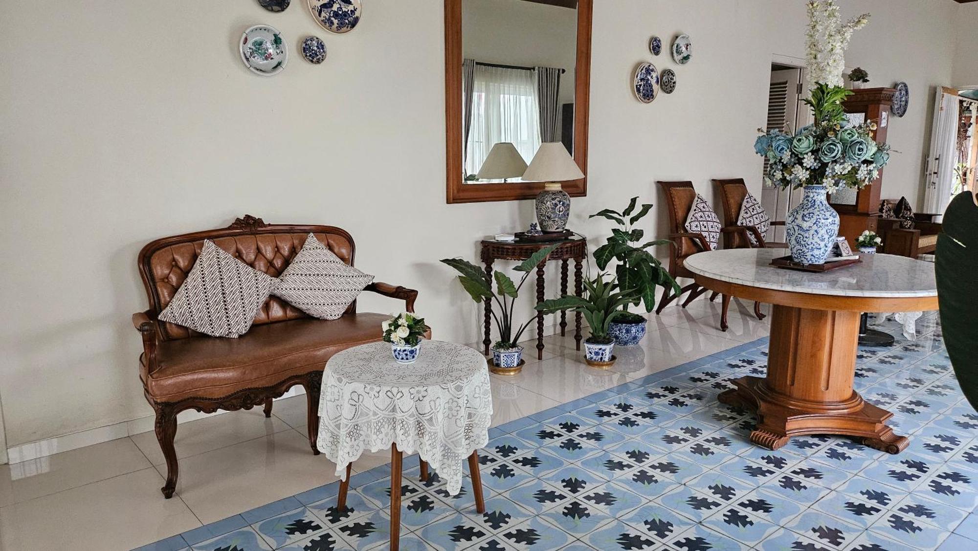 Hotel Surokarsan 9 House Yogyakarta Esterno foto